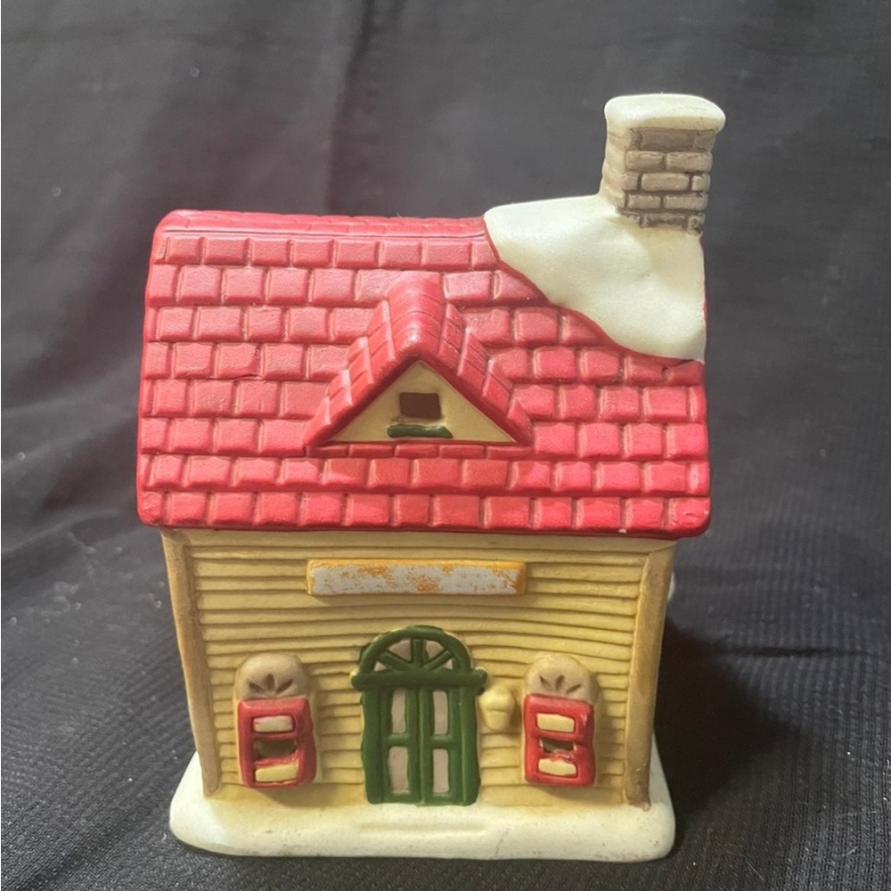 Lillian Vernon Christmas Village House